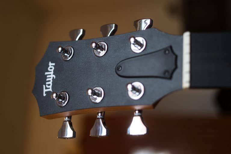 Best locking tuners for an acoustic guitar e
